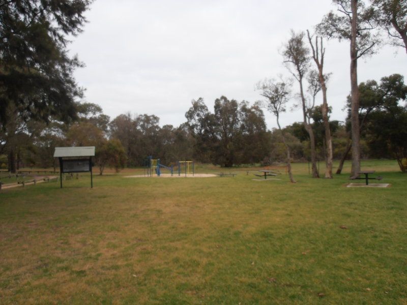 10 Riley place, Leda WA 6170