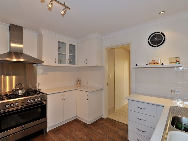 1 Gorman Place, Calista WA 6167