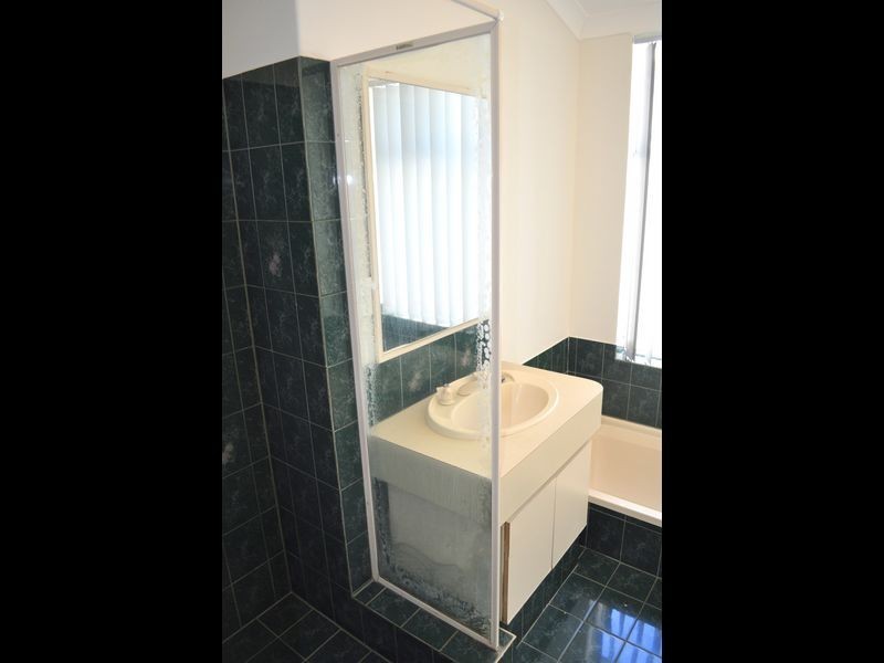 15 Dalrymple Drive, Leda WA 6170