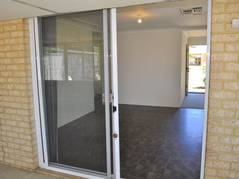 15 Dalrymple Drive, Leda WA 6170