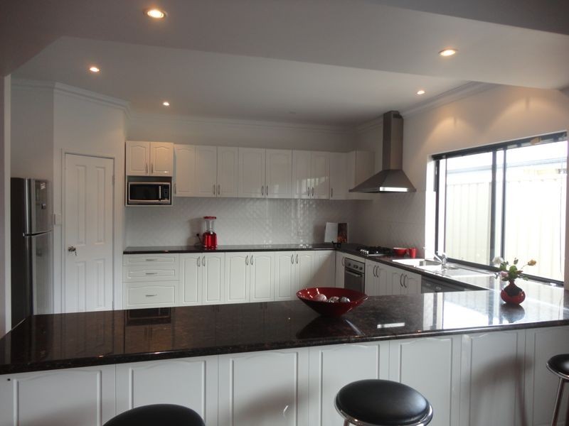 204 Runnymeade Gate, Leda WA 6170
