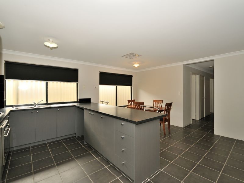 4 Greenham Way, Bertram WA 6167