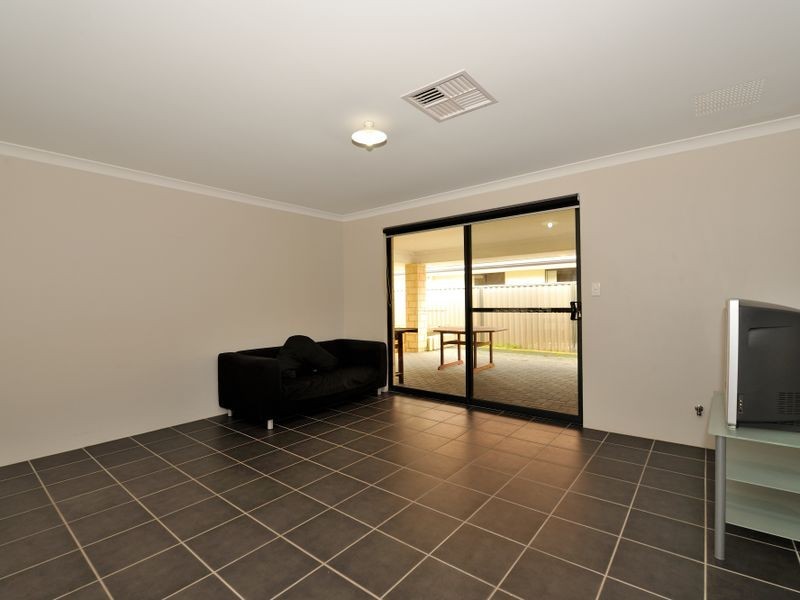 4 Greenham Way, Bertram WA 6167