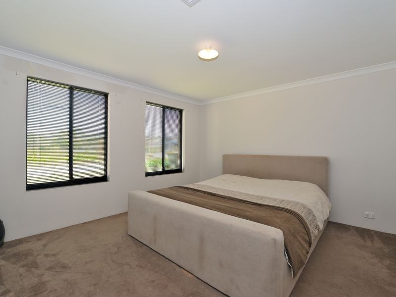 4 Greenham Way, Bertram WA 6167