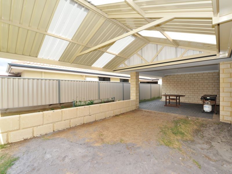 4 Greenham Way, Bertram WA 6167