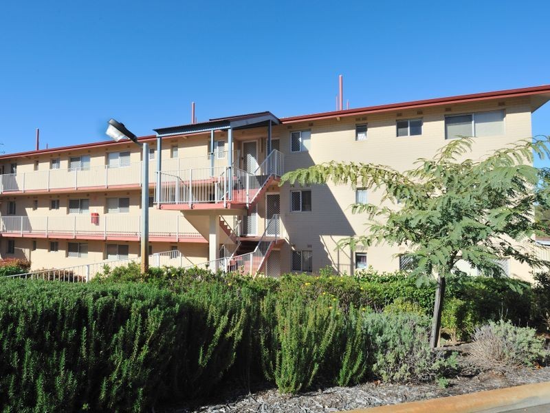 12/13 Reilly Street, Orelia WA 6167