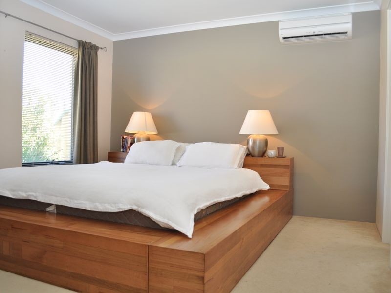 11 Thompson Terrace, Bertram WA 6167