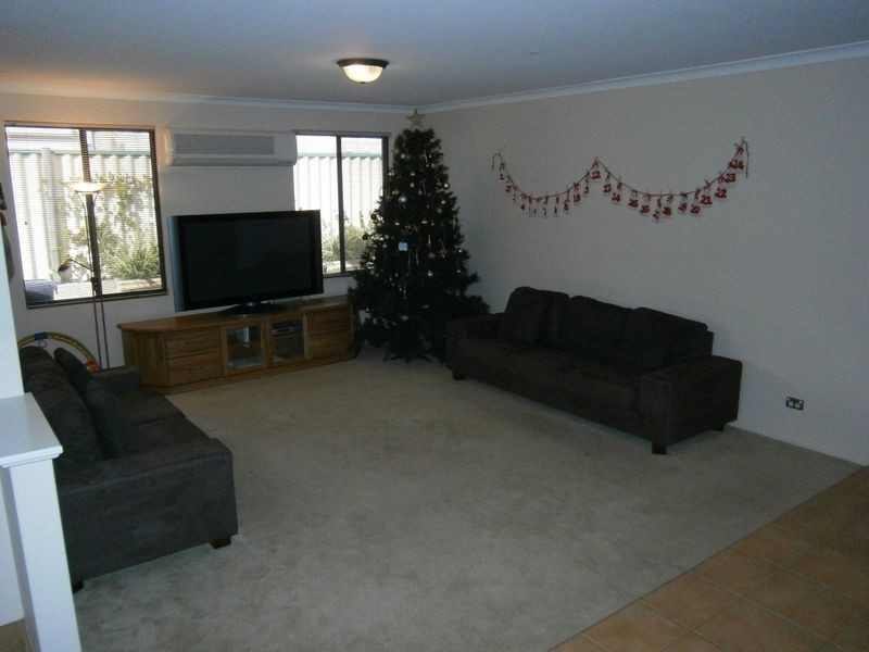 11 Thompson Terrace, Bertram WA 6167