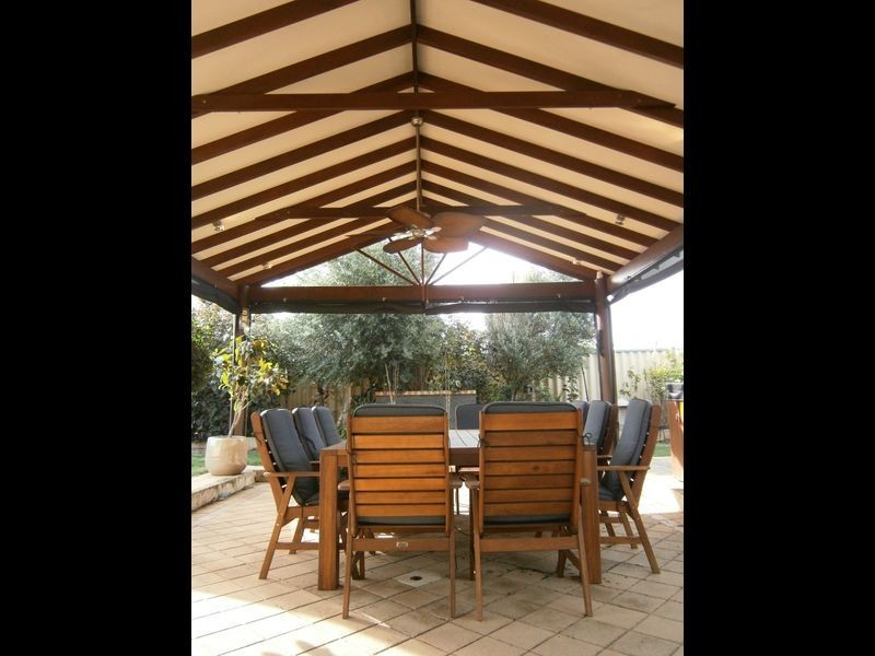 11 Thompson Terrace, Bertram WA 6167