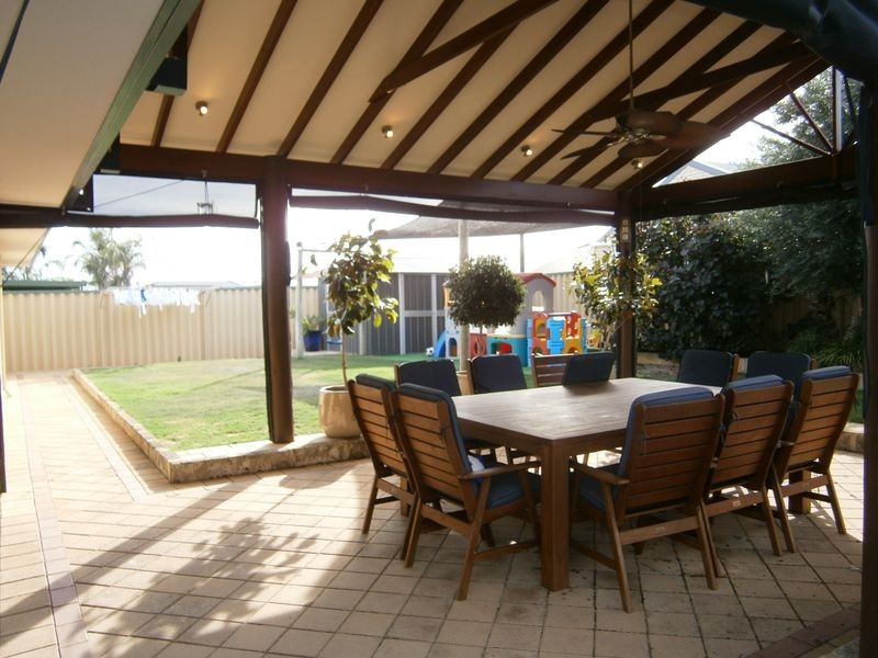 11 Thompson Terrace, Bertram WA 6167