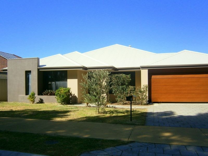 9 Whittaker Turn, Piara Waters WA 6112