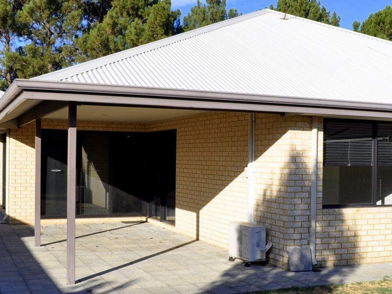9 Whittaker Turn, Piara Waters WA 6112