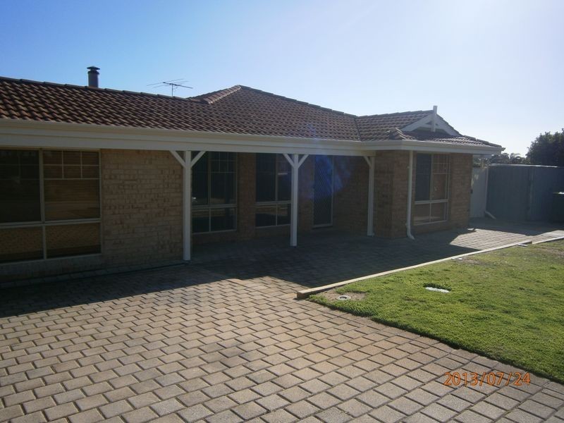 6 Dawkins Court, Leda WA 6170