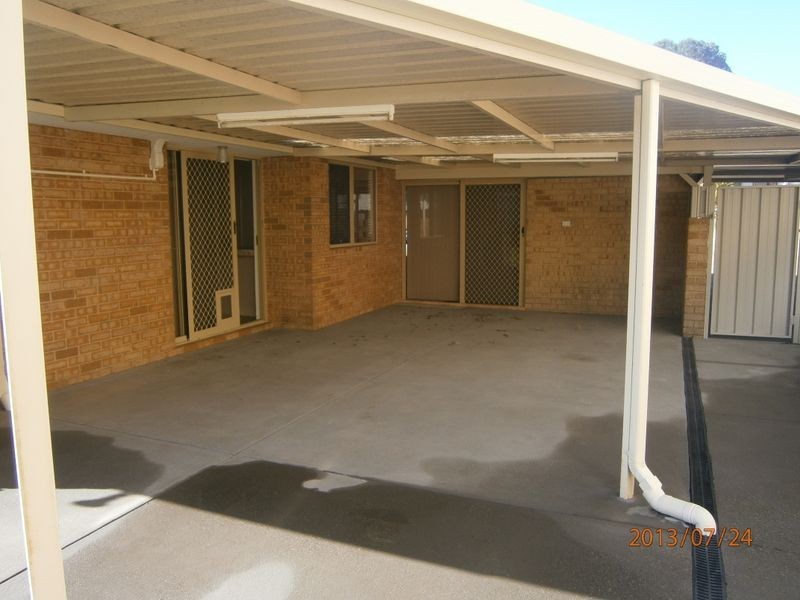 6 Dawkins Court, Leda WA 6170