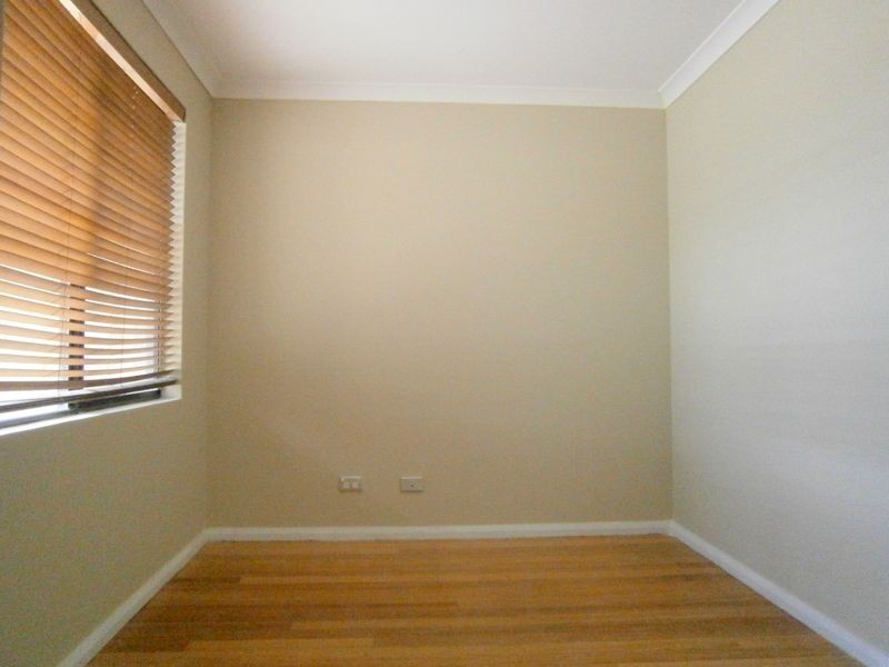 67 colchester Avenue, Orelia WA 6167