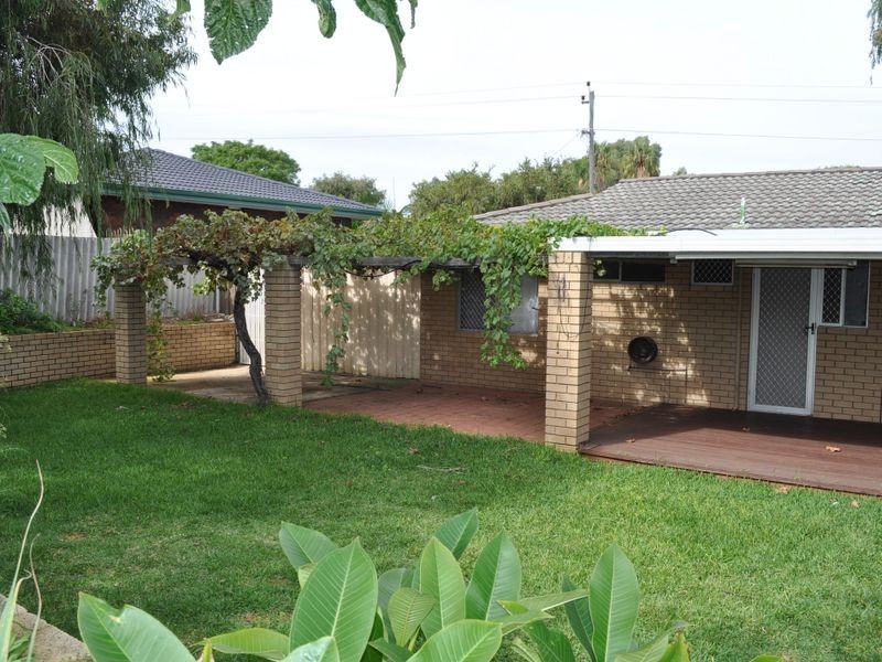 47 Chisham Avenue, Parmelia WA 6167