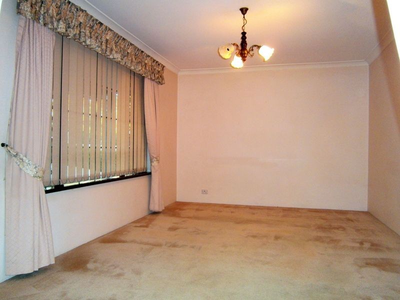 14 Newstead Crescent, Parmelia WA 6167