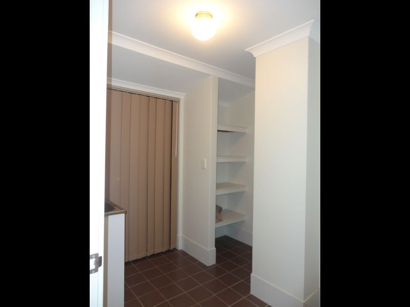 4 Glastonbury Street, Leda WA 6170