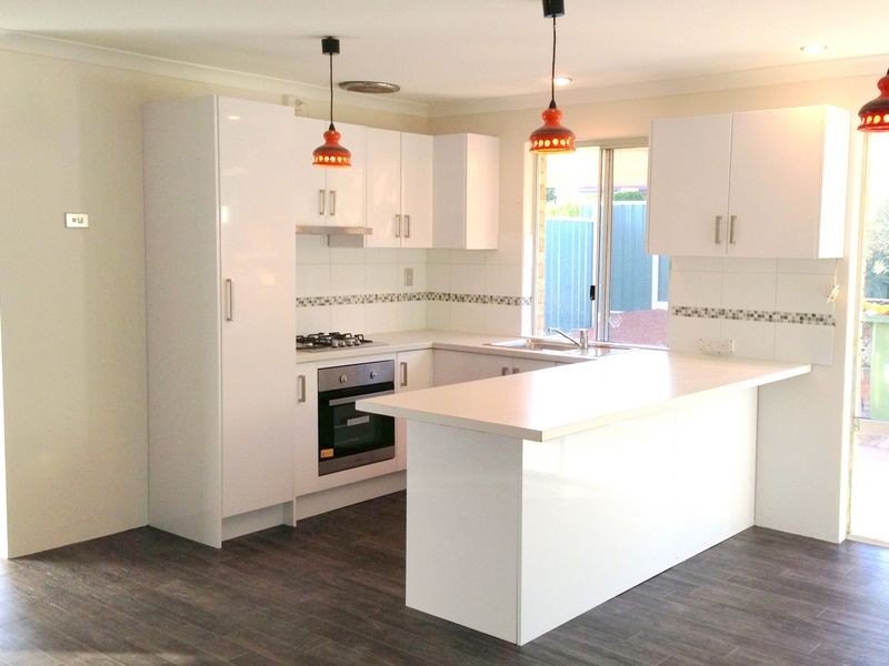 19 Simmons Loop, Parmelia WA 6167