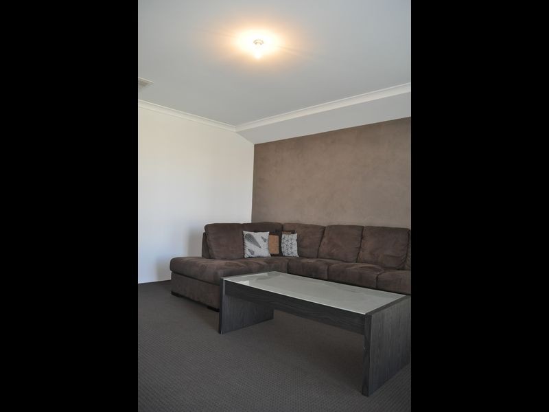 4 Ivory Way, Wellard WA 6170