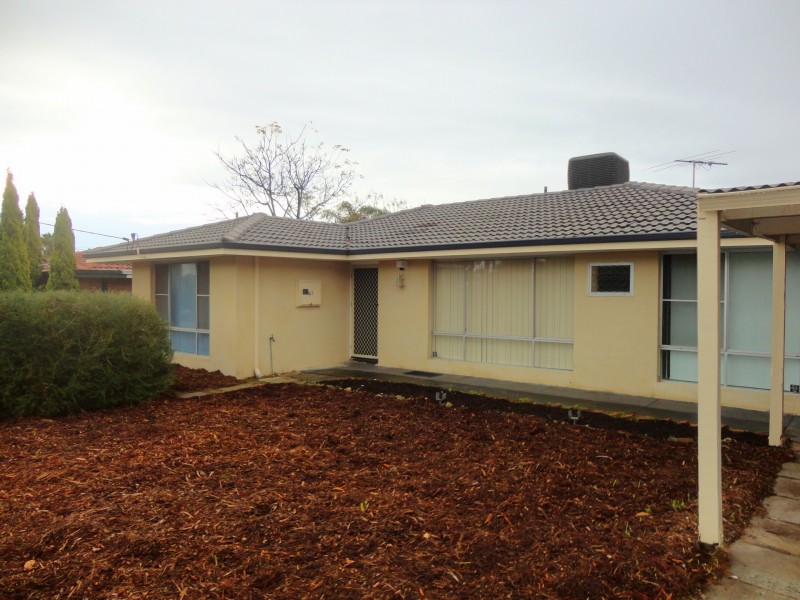 41 Adamson Road, Parmelia WA 6167