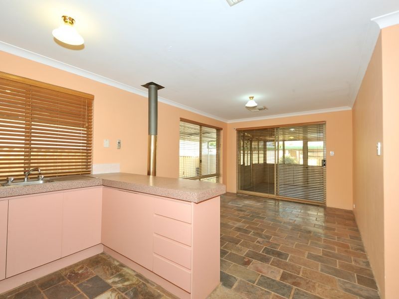7 Salter Place, Parmelia WA 6167