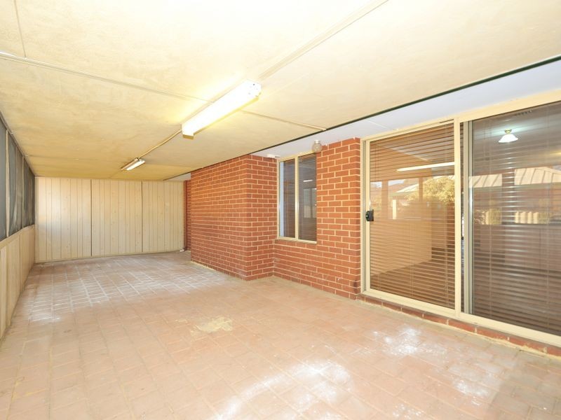 7 Salter Place, Parmelia WA 6167