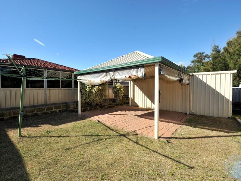 7 Salter Place, Parmelia WA 6167