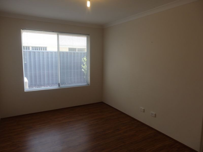 11 Litoria Turn, Baldivis WA 6171