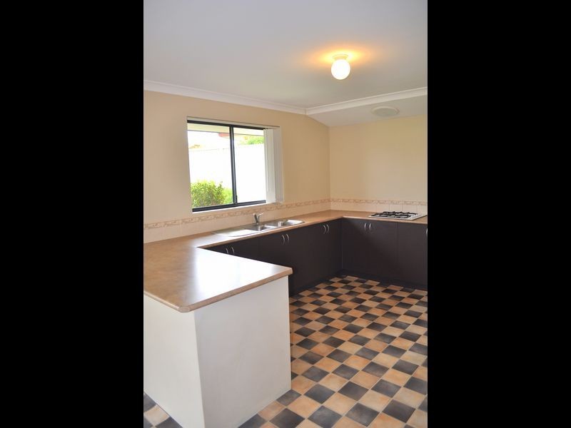 34 Westmoreland Circle, Bertram WA 6167