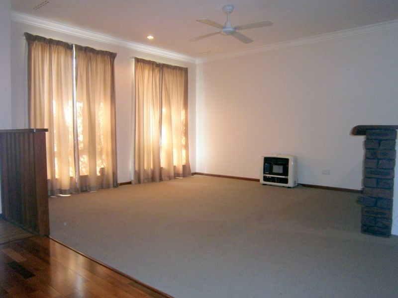 50 Adamson Road, Parmelia WA 6167