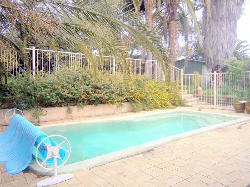 50 Adamson Road, Parmelia WA 6167
