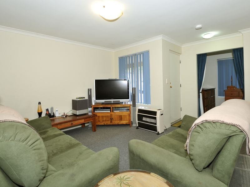 7 Chipper View, Parmelia WA 6167