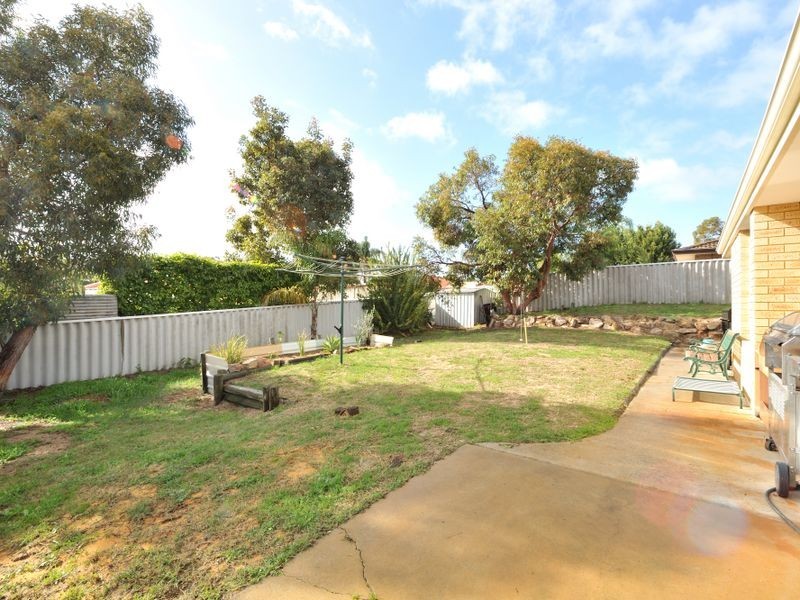 7 Chipper View, Parmelia WA 6167