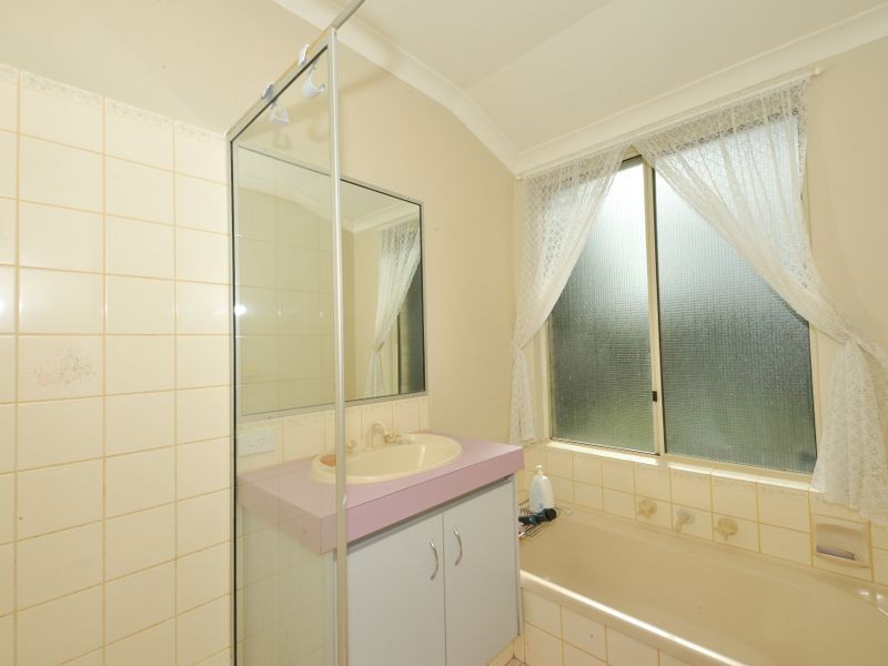 7 Chipper View, Parmelia WA 6167