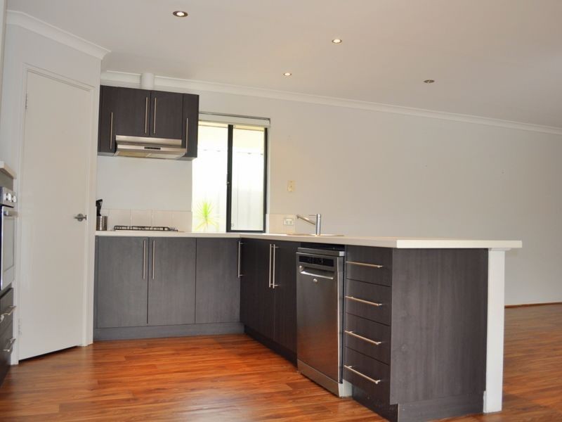 311 Lambeth Circle, Wellard WA 6170