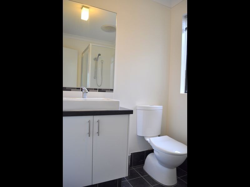 311 Lambeth Circle, Wellard WA 6170
