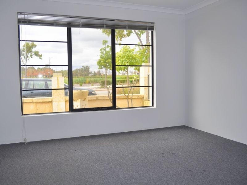311 Lambeth Circle, Wellard WA 6170