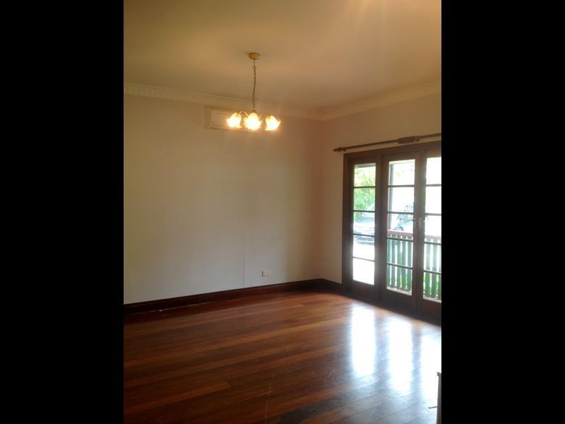 20 Grover Way, Medina WA 6167