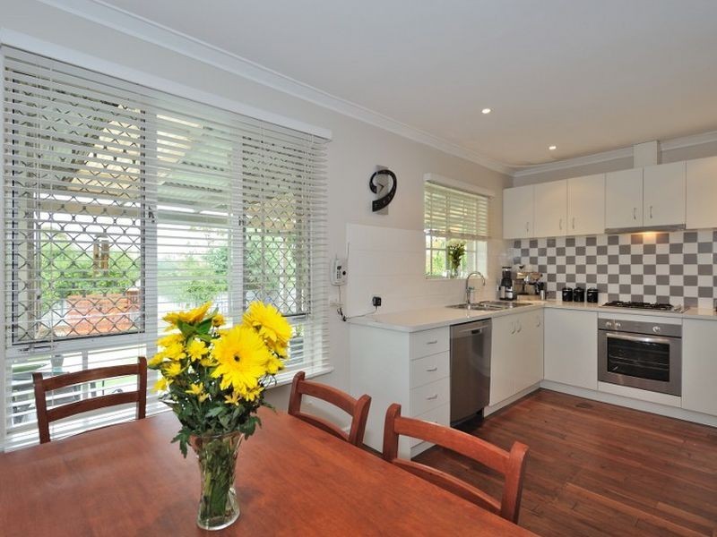 18 Harrison Way, Calista WA 6167