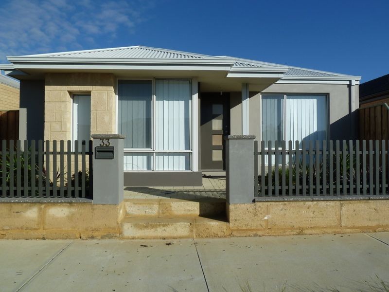 33 Bluebird Street, Wellard WA 6170