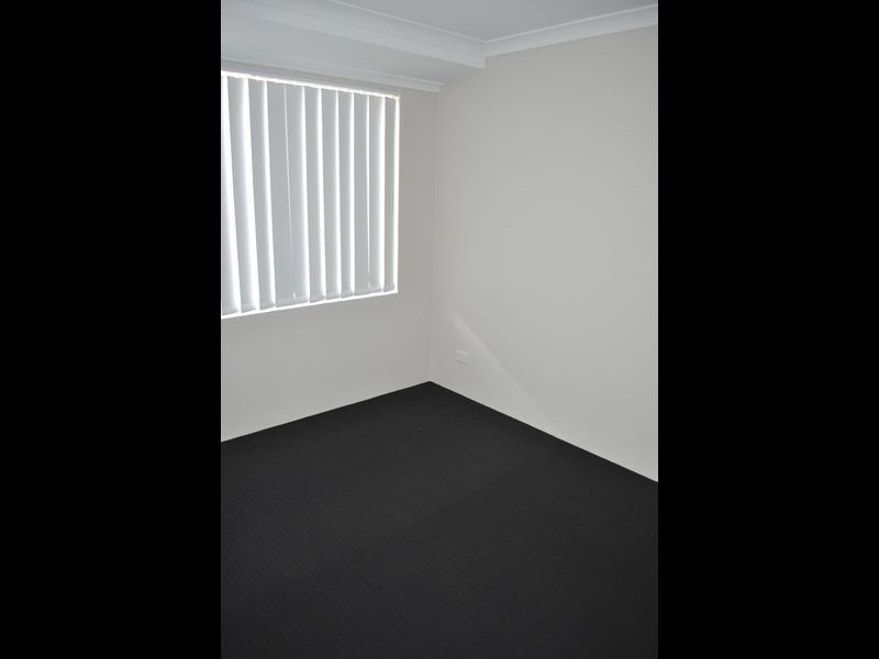 33 Bluebird Street, Wellard WA 6170