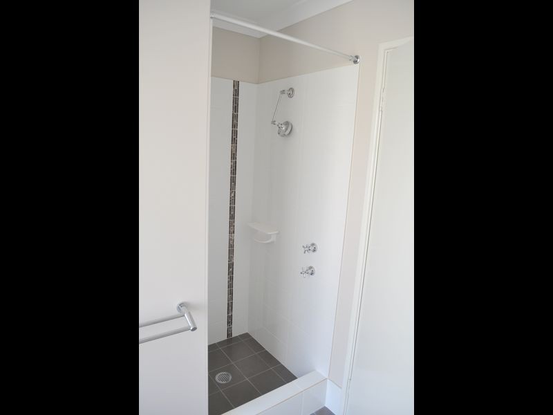 33 Bluebird Street, Wellard WA 6170