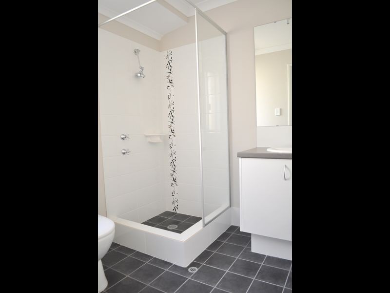 33 Bluebird Street, Wellard WA 6170