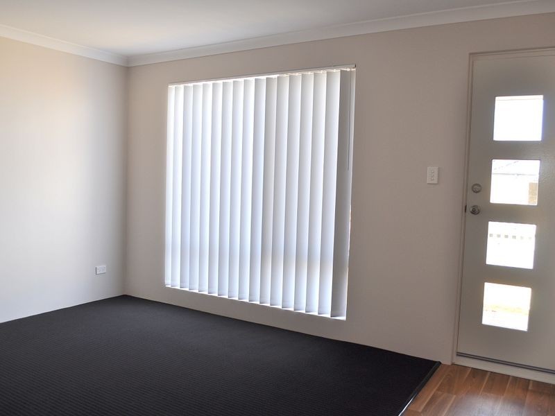 33 Bluebird Street, Wellard WA 6170