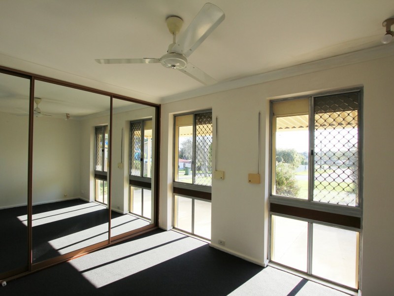 33 Corring Way, Parmelia WA 6167