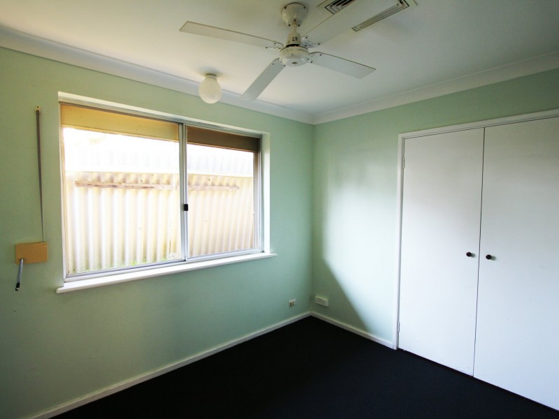 33 Corring Way, Parmelia WA 6167