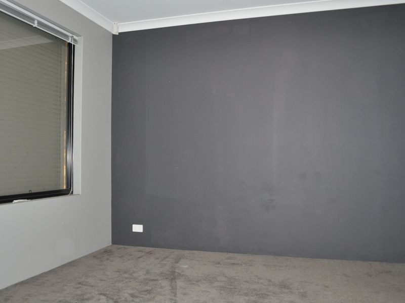 2 Oakham Way, Orelia WA 6167