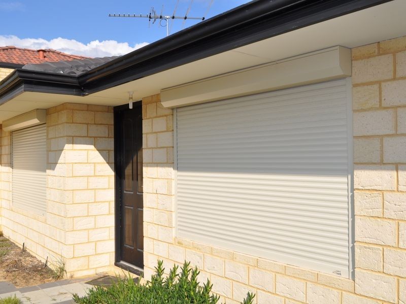 2 Oakham Way, Orelia WA 6167