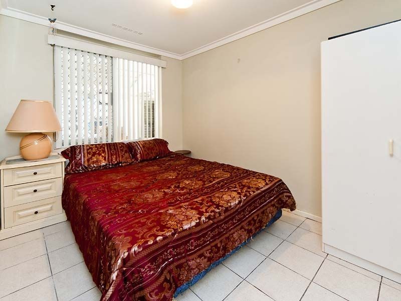 34 Hefron Way, Parmelia WA 6167